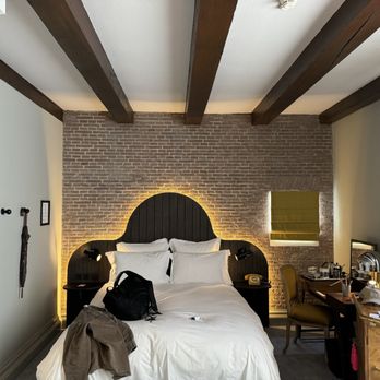 Pulitzer Amsterdam - Hotels Near Me - Amsterdam, New Hampshire