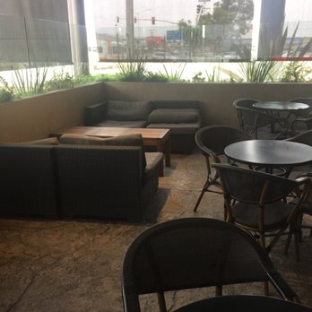 Starbucks - Coffee & Tea Near Me - Lomas del Mar, BCN