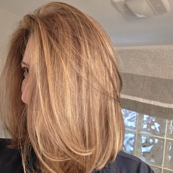 Lamasat By Roger - My new highlights into different light settings - Hair Stylists Near Me - McLean, Virginia Lamasat By Roger - My new highlights into different light settings - Hair Stylists Near Me - McLean, Virginia