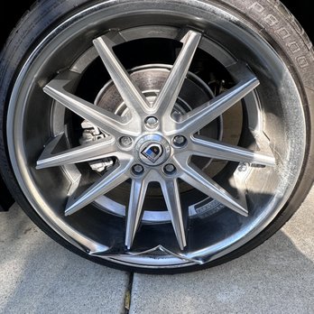 Escondido Valley Car Wash - Dents in all four of my wheels after letting Escondido Valley Car Wash wash my car. CHECK YOUR WHEELS AFTER WASH. - Auto Detailing Near Me - Escondido, California