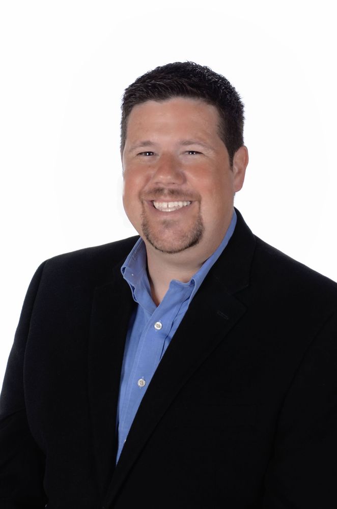 THE MATT LLOYD REALTY TEAM Updated July 2024 Contact Agent 7