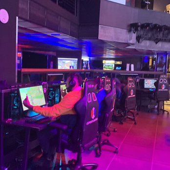 HyperX Arena Las Vegas - LAN Centers Near Me - Las Vegas, Nevada