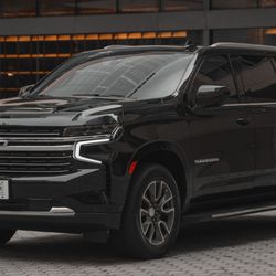 Plush Limo - 2022 Suburban great for 6-7 passengers. Leather interior all Black!
