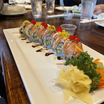 SriThai  Thai Kitchen & Sushi Bar - Duluth - Sri thai rolls - Japanese Near Me - Duluth, Georgia