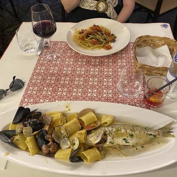 A Taverna do Re - Pizza Near Me - Naples, NA