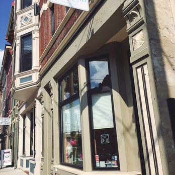 Sweet Petit Desserts - Desserts Near Me - Cincinnati, Ohio
