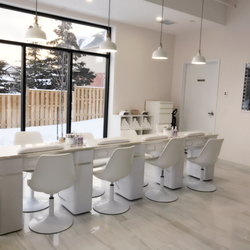 Be U Nails Bar