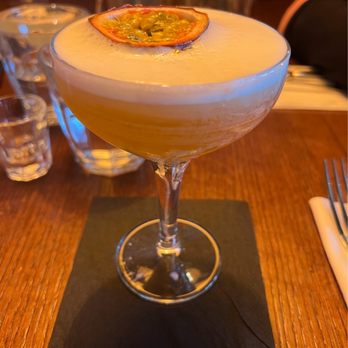 Coppa Club - Passion fruit Martini on draft - Bars Near Me - London, XGL Coppa Club - Passion fruit Martini on draft - Bars Near Me - London, XGL
