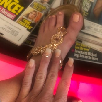 Bebe Nails - Ombré nails with rhinestone design and reg pedicure.. - Nail Salons Near Me - Minneapolis, Minnesota