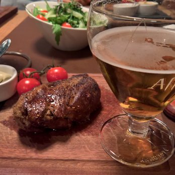 De Nachtwacht - Fillet steak, medium well - Steakhouses Near Me - Amsterdam, New Hampshire De Nachtwacht - Fillet steak, medium well - Steakhouses Near Me - Amsterdam, New Hampshire