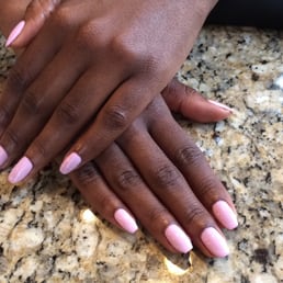 no chip manicure with coffin shape