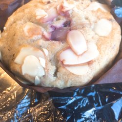 Stonehouse Teas - Berry almond muffin