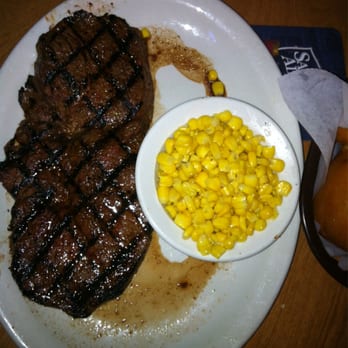 Texas Roadhouse - Steakhouses Near Me - Everett, Massachusetts