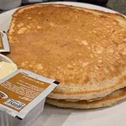 Glider Diner - Pancakes ...good but really heavy