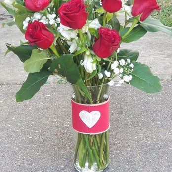 Eufloria Florist - Nurseries & Gardening Near Me - Fredericksburg, Virginia