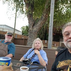 Louies Sports Pub - Jed, Suzy and Jon