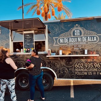 Ni De Aqui Ni De Alla - food truck - Food Trucks Near Me - Phoenix, Arizona Ni De Aqui Ni De Alla - food truck - Food Trucks Near Me - Phoenix, Arizona