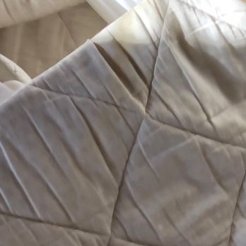 Vrbo - Mattress cover stained with who knows what??? - Vacation Rentals Near Me - Wareham, Massachusetts Vrbo - Mattress cover stained with who knows what??? - Vacation Rentals Near Me - Wareham, Massachusetts