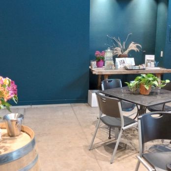 Pruett Farms - The tasting room! It's in a building from the 19th century! - Wineries Near Me - Livermore, California