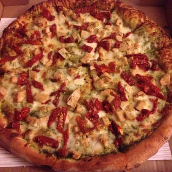 Pasadena Pizza - Chicken pesto - Pizza Near Me - Pasadena, California Pasadena Pizza - Chicken pesto - Pizza Near Me - Pasadena, California