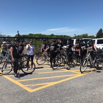 East End Bike Tours - Beach stop - Bike Rentals Near Me - Mattituck, New York East End Bike Tours - Beach stop - Bike Rentals Near Me - Mattituck, New York
