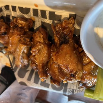 Smokey Bones Tampa - Barbeque Near Me - Tampa, Florida