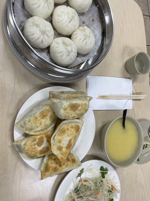 Noodle House by null