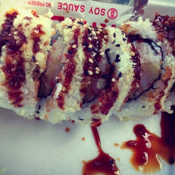 Rolling Sushi Van - shrimp tempura roll (crunchy) - Sushi Bars Near Me Rolling Sushi Van - shrimp tempura roll (crunchy) - Sushi Bars Near Me