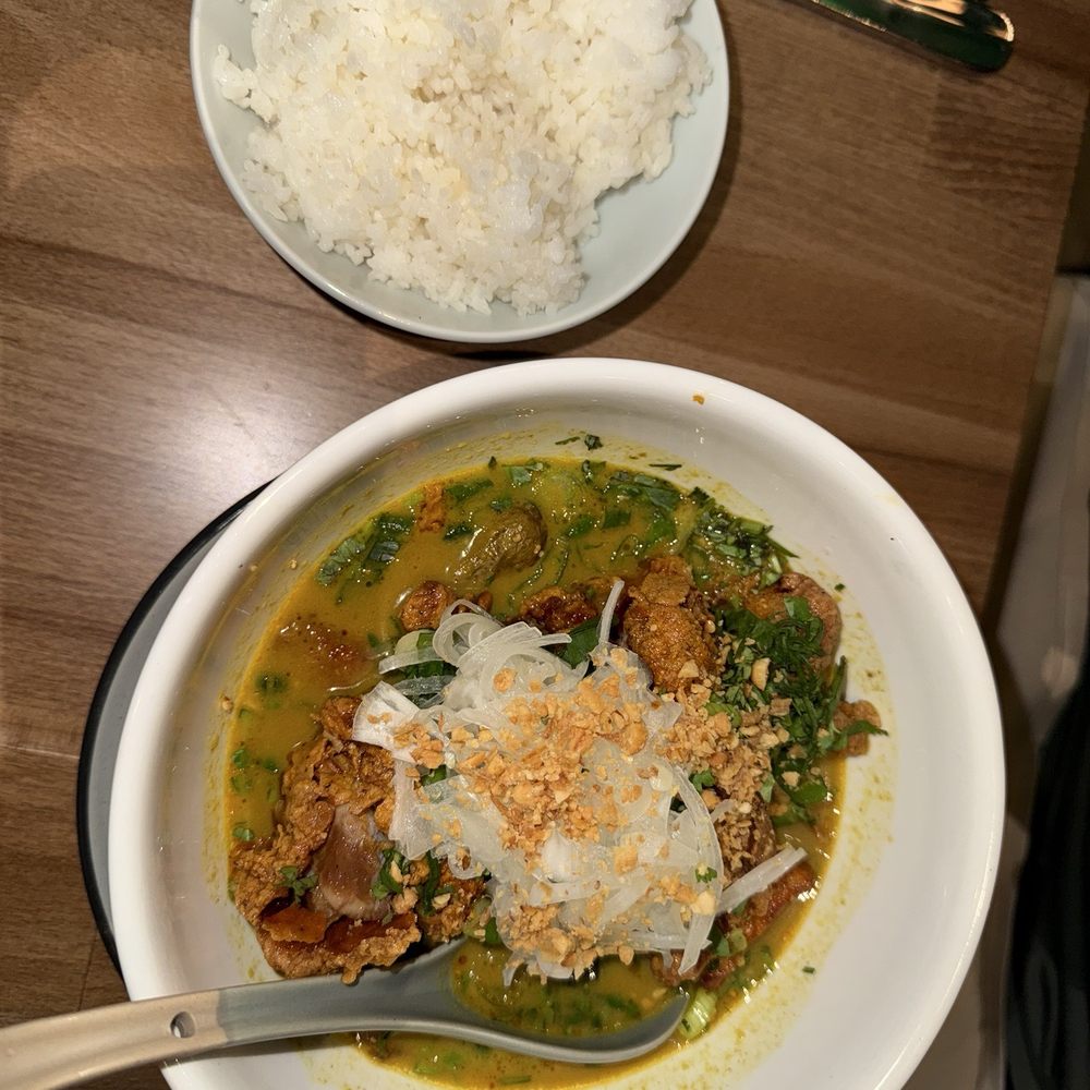 Chao Ban - Curry - Vietnamese Near Me - McLean, Virginia