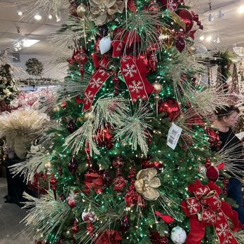 Aldik Home - Flowers & Gifts Near Me - Van Nuys, California