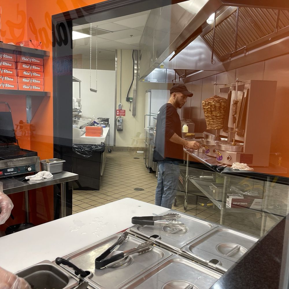 halal kitchen - Behind the scenes - Chicken Wings Near Me - Orland Hills, Illinois halal kitchen - Behind the scenes - Chicken Wings Near Me - Orland Hills, Illinois