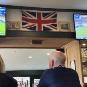 Marine Tavern - Pubs Near Me - Oakville, Ontario Marine Tavern - Pubs Near Me - Oakville, Ontario