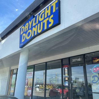 Daylight Donuts - Donuts Near Me - Tulsa, Oklahoma Daylight Donuts - Donuts Near Me - Tulsa, Oklahoma