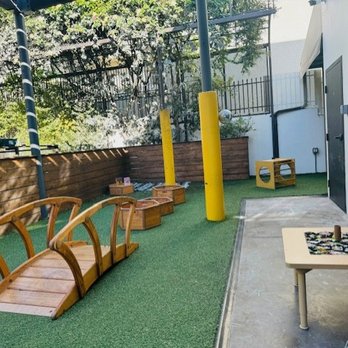 Maple Tree Academy - Child Care & Day Care Near Me - Los Angeles, California Maple Tree Academy - Child Care & Day Care Near Me - Los Angeles, California