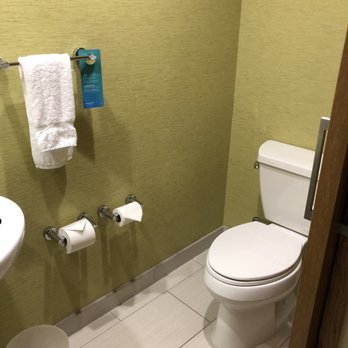 SpringHill Suites by Marriott Pittsburgh Latrobe - Bathroom in separate room from shower, sliding doors - Hotels Near Me - Latrobe, Pennsylvania