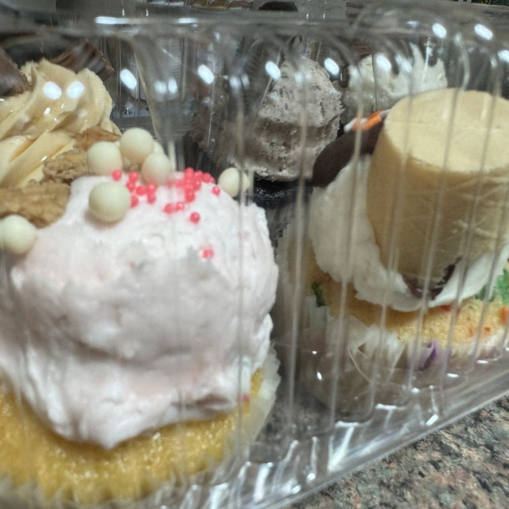 Sweetened Memories Bakery - Bakeries Near Me - Durham, New Hampshire Sweetened Memories Bakery - Bakeries Near Me - Durham, New Hampshire
