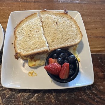 Anam Cara Cafe - Breakfast panini - Coffee & Tea Near Me - Libertyville, Illinois