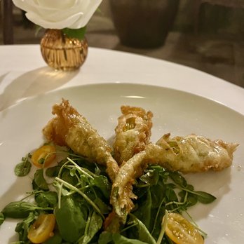 Zucca - Fiori Di Zucca Ripieni Di Caprino E Miele Al Tartufo - Italian Near Me - Coral Gables, Florida Zucca - Fiori Di Zucca Ripieni Di Caprino E Miele Al Tartufo - Italian Near Me - Coral Gables, Florida