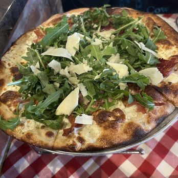 Grimaldi's Pizzeria - Arugula Prosciutto Pizza - Pizza Near Me - Brookfield, Wisconsin