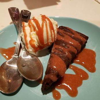 Banana Cafe - Flourless Chocolate Tart w/Ice Cream - decadent! - French Near Me - Key West, Florida Banana Cafe - Flourless Chocolate Tart w/Ice Cream - decadent! - French Near Me - Key West, Florida