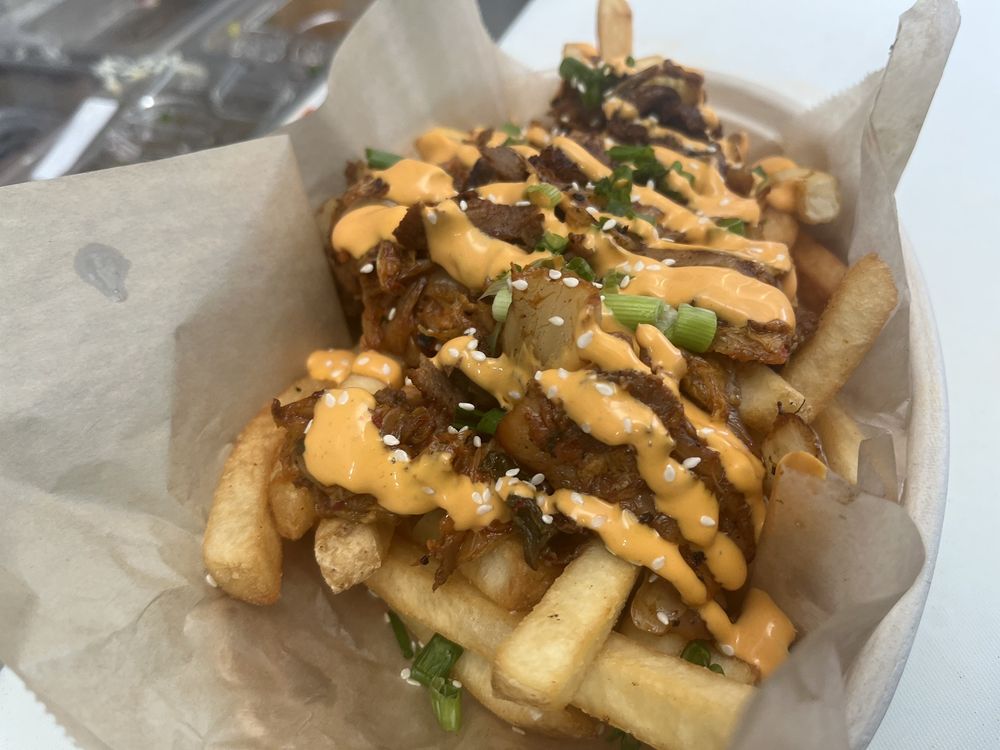 FRIES THE LIMIT Updated August 2024 Washington Food Trucks Phone Number Yelp
