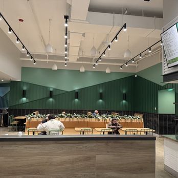 Shake Shack Secaucus - Burgers Near Me - Secaucus, New Jersey Shake Shack Secaucus - Burgers Near Me - Secaucus, New Jersey
