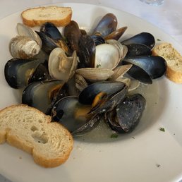 Mussels and clams