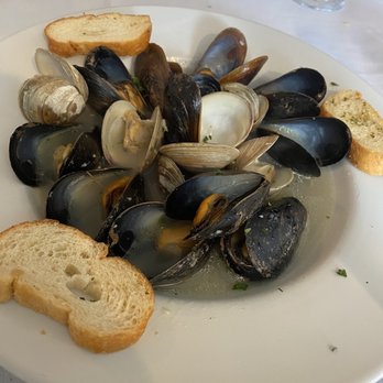 La Cucina Ristorante - Mussels and clams - Italian Near Me - Northfield, New Jersey