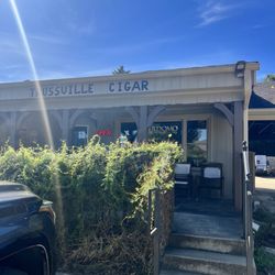 Trussville Cigar Company - Exterior