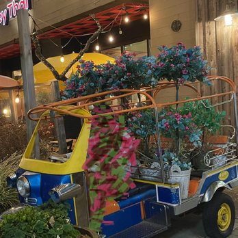 Monkey Thai Restaurant & Bar - Outside - Thai Near Me - Alameda, California