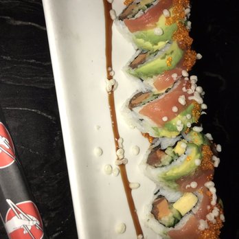Earls Kitchen + Bar - Dragon roll - New American Near Me - Miami, Florida Earls Kitchen + Bar - Dragon roll - New American Near Me - Miami, Florida