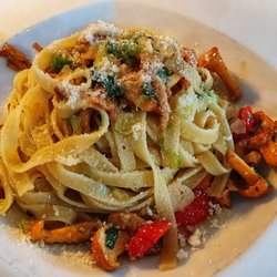 Pepenero - Tagliatelle mit Pfifferlingen