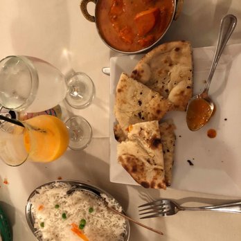 Khana Indian Bistro - Mango lassi, garlic naan, butter chicken curry, PLENTY of rice (dinner) - Indian Near Me - Hershey, Pennsylvania