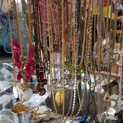 Loving Hands Thrift  and More - Jewelry